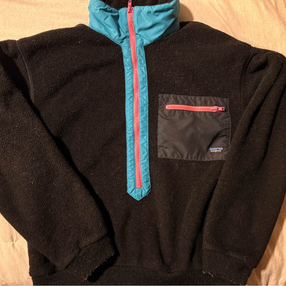 Patagonia Black and Blue Jacket